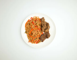 healthy eating with vegetable spaghetti